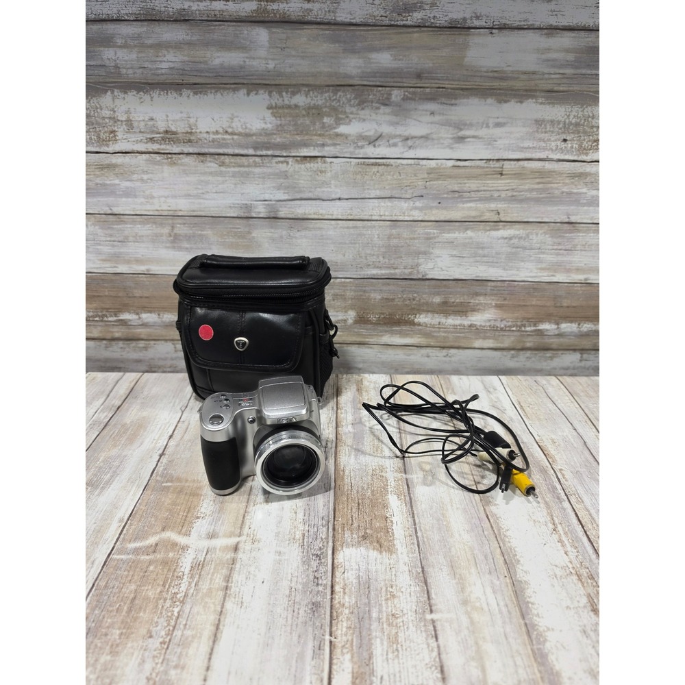 Kodak EasyShare Z650 Silver Digital Camera 6.1MP 10x Optical Zoom w Case WORKS